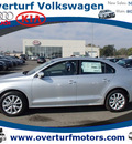 volkswagen jetta 2013 silver sedan 2 5l se w convenience and sunroof gasoline 5 cylinders front wheel drive not specified 99336