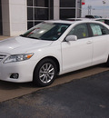 toyota camry 2011 white sedan xle gasoline 4 cylinders front wheel drive automatic with overdrive 77802