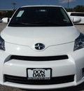 scion xd 2013 super whie gasoline 4 cylinders front wheel drive automatic 76011