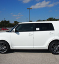 scion xb 2012 white suv gasoline 4 cylinders front wheel drive automatic 76011