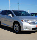 toyota venza 2011 silver fwd 4cyl gasoline 6 cylinders front wheel drive shiftable automatic 75110