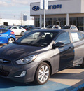 hyundai accent 2013 dk  gray hatchback se gasoline 4 cylinders front wheel drive automatic 77094