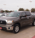 toyota tundra 2010 dk  green crewmax 4x4 flex fuel 8 cylinders 4 wheel drive automatic 76053