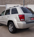 jeep grand cherokee 2007 gray suv limited flex fuel 8 cylinders 4 wheel drive automatic 80301