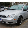 ford focus 2005 silver hatchback zx5 se gasoline 4 cylinders front wheel drive automatic 78748