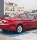 hyundai sonata 2013 dk  red sedan gls gasoline 4 cylinders front wheel drive automatic 77094