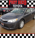 toyota camry 2013 gray sedan le gasoline 4 cylinders front wheel drive automatic 77469