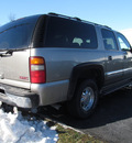 gmc yukon xl 2002 gray suv 1500 slt 8 cylinders automatic 45840