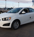 chevrolet sonic 2013 off white sedan lt auto gasoline 4 cylinders front wheel drive automatic 78155