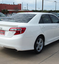 toyota camry 2012 white sedan se gasoline 4 cylinders front wheel drive automatic 78232