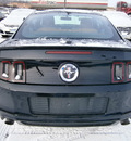 ford mustang 2013 black coupe gasoline 6 cylinders rear wheel drive automatic 13502