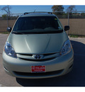 toyota sienna 2009 lt  green van le 7 passenger gasoline 6 cylinders front wheel drive automatic 77338
