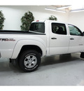 toyota tacoma 2013 white prerunner v6 gasoline 6 cylinders 2 wheel drive automatic 91731