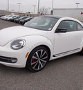 volkswagen beetle 2013 white coupe gasoline 4 cylinders front wheel drive not specified 99336