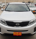 kia sorento 2014 bright silver lx 7 pass gasoline 4 cylinders front wheel drive automatic 77375