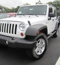 jeep wrangler unlimited 2012 white suv sport gasoline 6 cylinders 4 wheel drive manual 33157