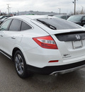 honda crosstour 2013 white gasoline 6 cylinders front wheel drive automatic 46219