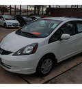 honda fit 2013 white hatchback gasoline 4 cylinders front wheel drive automatic 77339