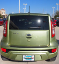 kia soul 2013 green wagon wgn gasoline 4 cylinders front wheel drive automatic 75070
