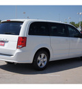 dodge grand caravan 2013 white van se flex fuel 6 cylinders front wheel drive shiftable automatic 77450