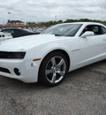 chevrolet camaro 2013 white coupe lt gasoline 6 cylinders rear wheel drive automatic 78064