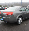 lincoln mkz 2010 gray sedan gasoline 6 cylinders front wheel drive shiftable automatic 07060