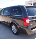 chrysler town and country 2012 dk  gray van limited flex fuel 6 cylinders front wheel drive automatic 75093