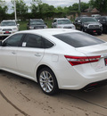 toyota avalon 2013 white sedan xle touring gasoline 6 cylinders front wheel drive shiftable automatic 75067