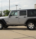jeep wrangler 2013 silver suv gasoline 6 cylinders 4 wheel drive automatic 62034