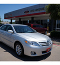 toyota camry 2011 silver sedan xle v6 gasoline 6 cylinders front wheel drive automatic 76053