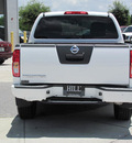 nissan frontier 2012 white gasoline 6 cylinders 2 wheel drive automatic 33884
