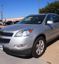 chevrolet traverse 2012 silver lt gasoline 6 cylinders front wheel drive automatic 75075