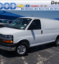 chevrolet express cargo 2013 white van 2500 flex fuel 8 cylinders rear wheel drive 6 speed automatic 75234