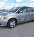 chrysler town and country 2013 silver van limited flex fuel 6 cylinders front wheel drive automatic 45840