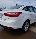 ford focus 2014 white sedan se flex fuel 4 cylinders front wheel drive automatic 75062