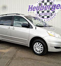 toyota sienna 2006 silver shadow van le 7 passenger gasoline 6 cylinders front wheel drive automatic 80905