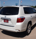 toyota highlander 2010 white suv limited gasoline 6 cylinders front wheel drive automatic with overdrive 77802