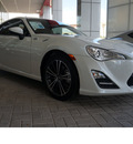 scion fr s 2013 white coupe gasoline 4 cylinders rear wheel drive automatic 78232