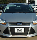 ford focus 2014 silver sedan se flex fuel 4 cylinders front wheel drive automatic 76011