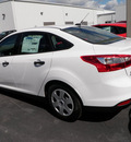 ford focus 2014 white sedan s flex fuel 4 cylinders front wheel drive automatic 32401