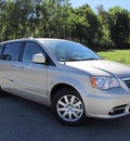 chrysler town country 2013 beige van touring flex fuel 6 cylinders front wheel drive automatic 44024