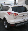 ford escape 2014 off white suv se gasoline 4 cylinders 4 wheel drive 6 speed automatic 62863