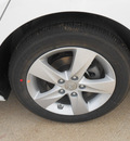 hyundai elantra 2013 white sedan gls gasoline 4 cylinders front wheel drive automatic 75964
