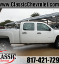 chevrolet silverado 2500hd 2014 white 8 cylinders automatic 76051