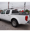nissan frontier 2011 white sl gasoline 6 cylinders 2 wheel drive automatic 78520