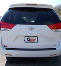 toyota sienna 2011 white van le 7 passenger auto access sea gasoline 6 cylinders front wheel drive automatic 75672