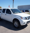 nissan frontier 2014 white sv gasoline 6 cylinders 4 wheel drive automatic with overdrive 76116