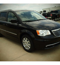 chrysler town country 2014 brown van touring flex fuel 6 cylinders front wheel drive automatic 77375