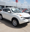 nissan juke 2014 white sl gasoline 4 cylinders front wheel drive automatic 76116