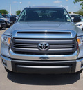 toyota tundra 2014 silver sr5 8 cylinders 6 speed automatic 76053